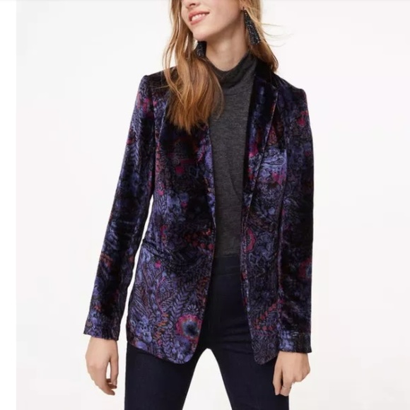 LOFT Jackets & Blazers - LOFT Paisley Velvet Blazer